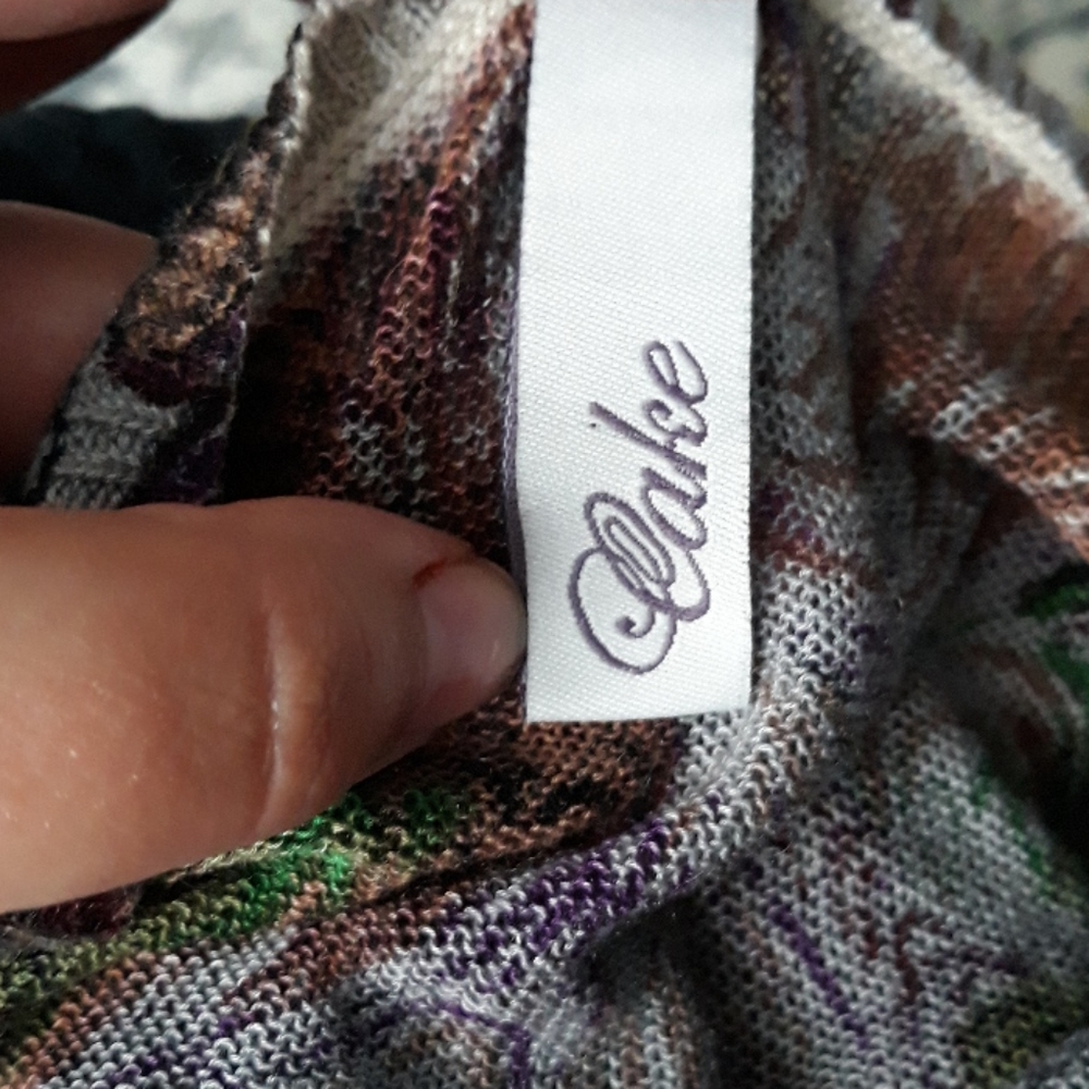 Cake sweater - Picture 4 of 7